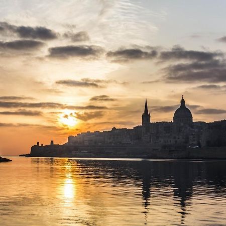 Luxurious 2Br Apartment In Valletta Luaran gambar