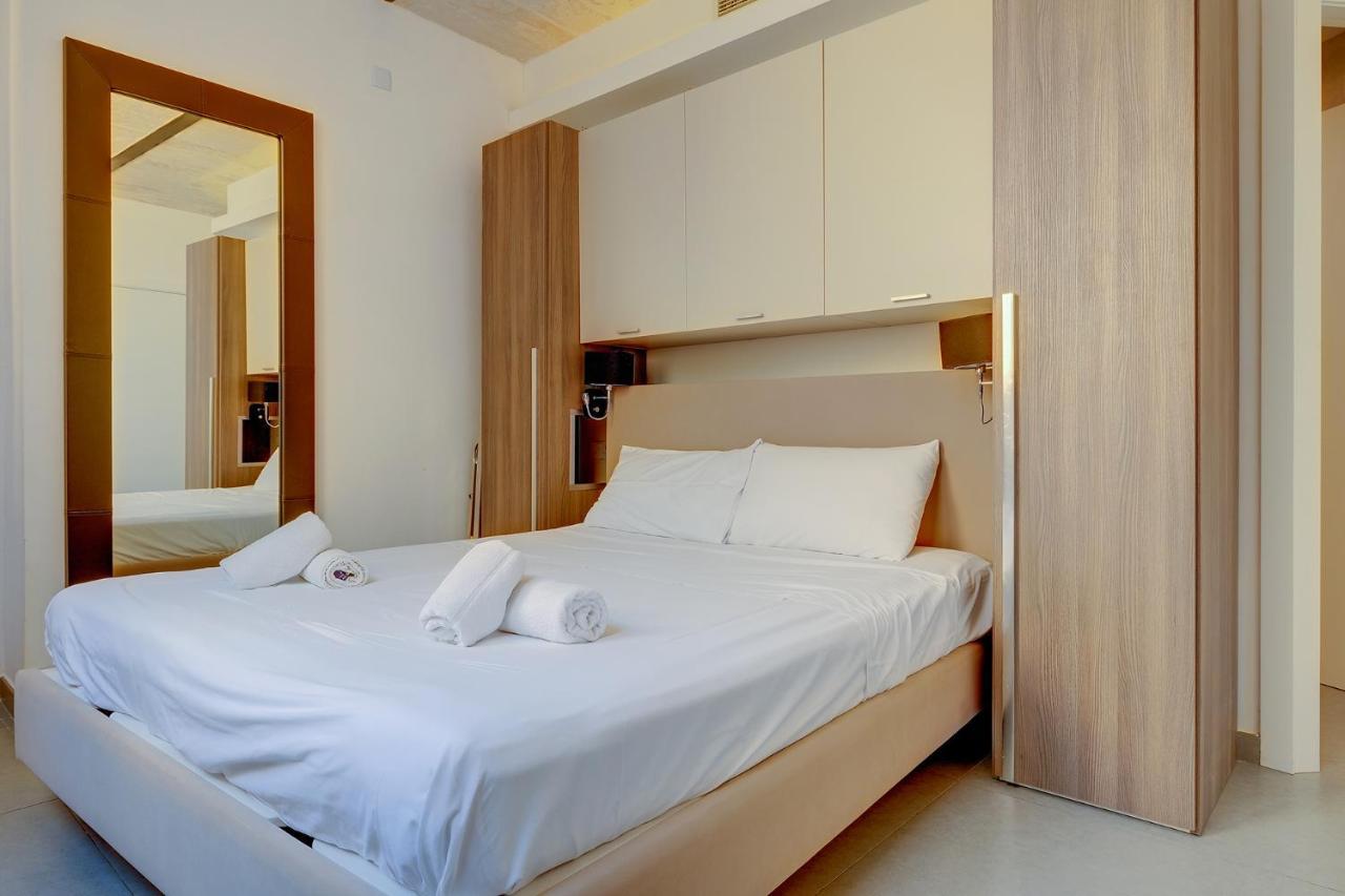 Luxurious 2Br Apartment In Valletta Luaran gambar
